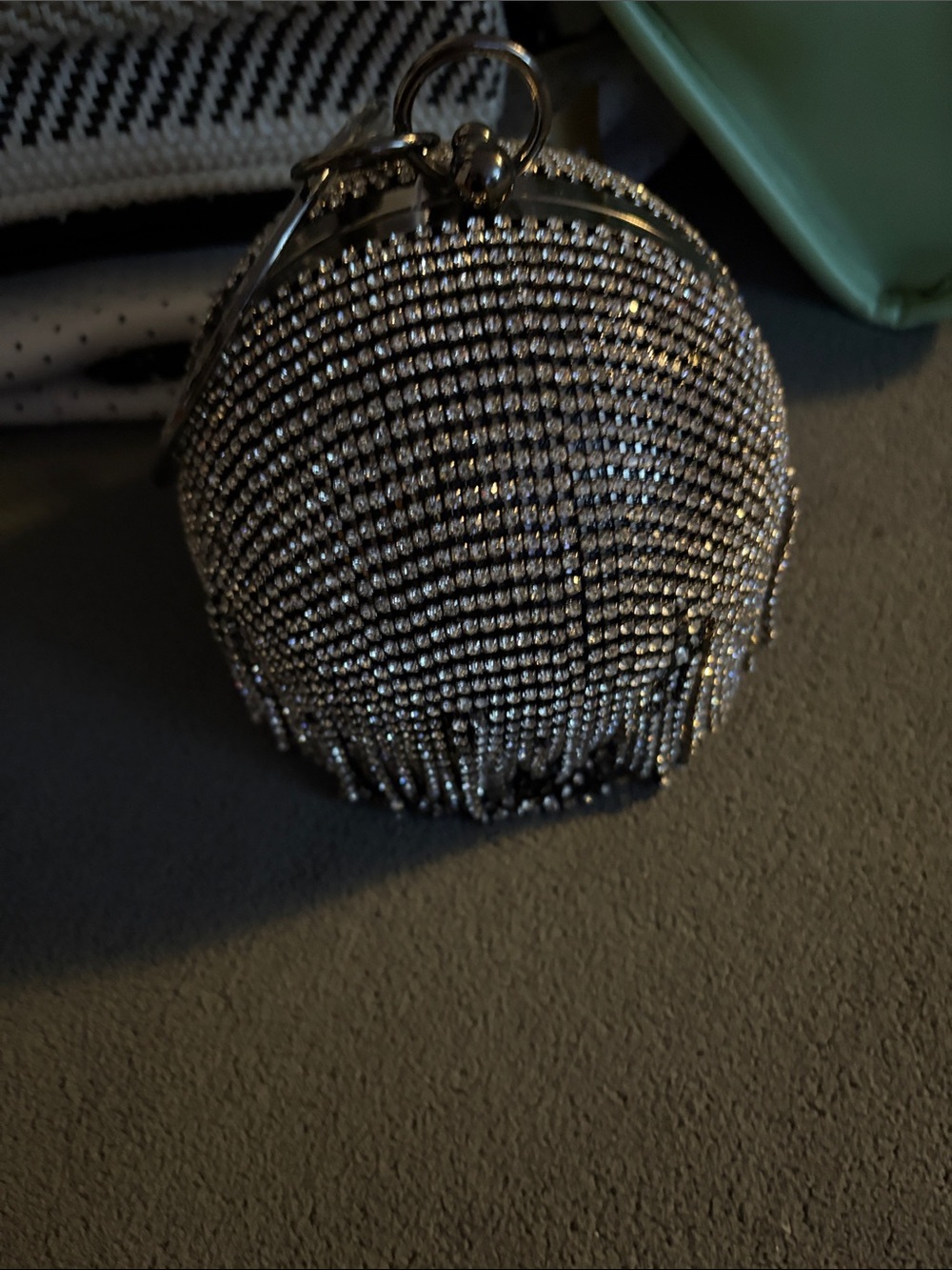 FASHION Crystal Mesh Evening Bag - Silver Rhinestone Clutch
